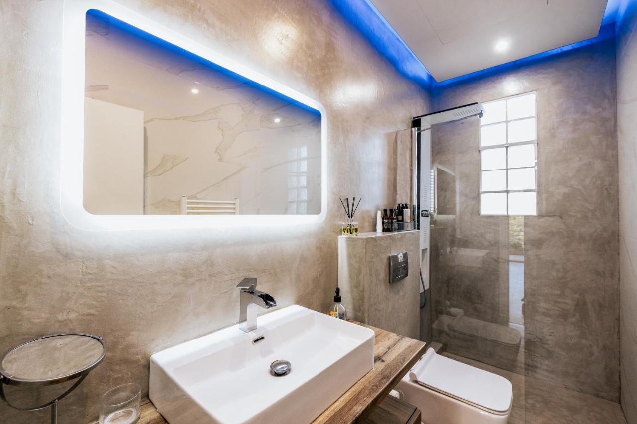 Fort D-Val Luxurious Apartment Ángistron エクステリア 写真