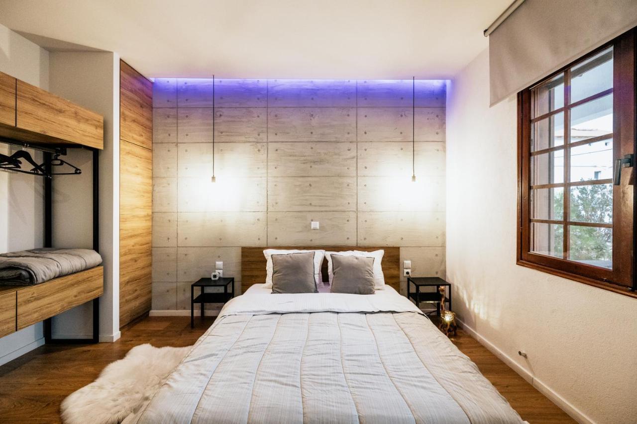 Fort D-Val Luxurious Apartment Ángistron エクステリア 写真